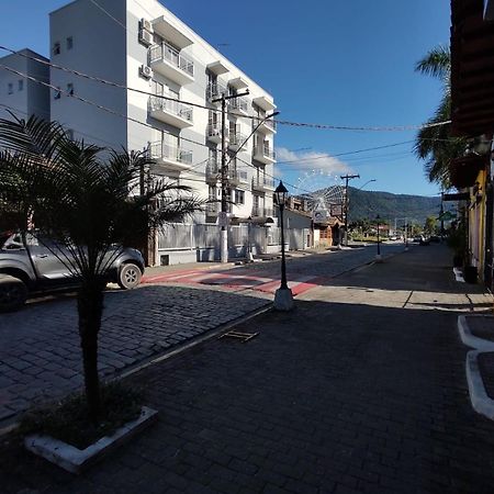 Agito E Sossego Na Rua Mais Charmosa De Ubatuba Pelo Google Exterior photo