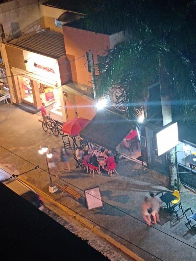 Agito E Sossego Na Rua Mais Charmosa De Ubatuba Pelo Google Exterior photo